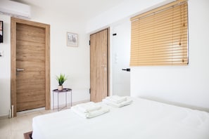 Apartment | 4 bedrooms, iron/ironing board, free WiFi