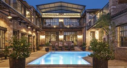 Not Hotel