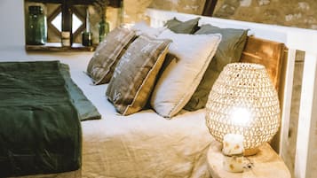 1 bedroom, desk, iron/ironing board, travel cot