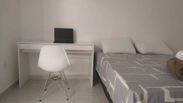 3 bedrooms, WiFi, bed sheets