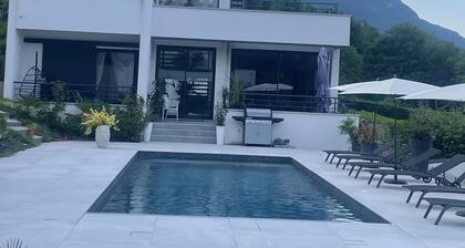 Villa Romantique Avec Piscine