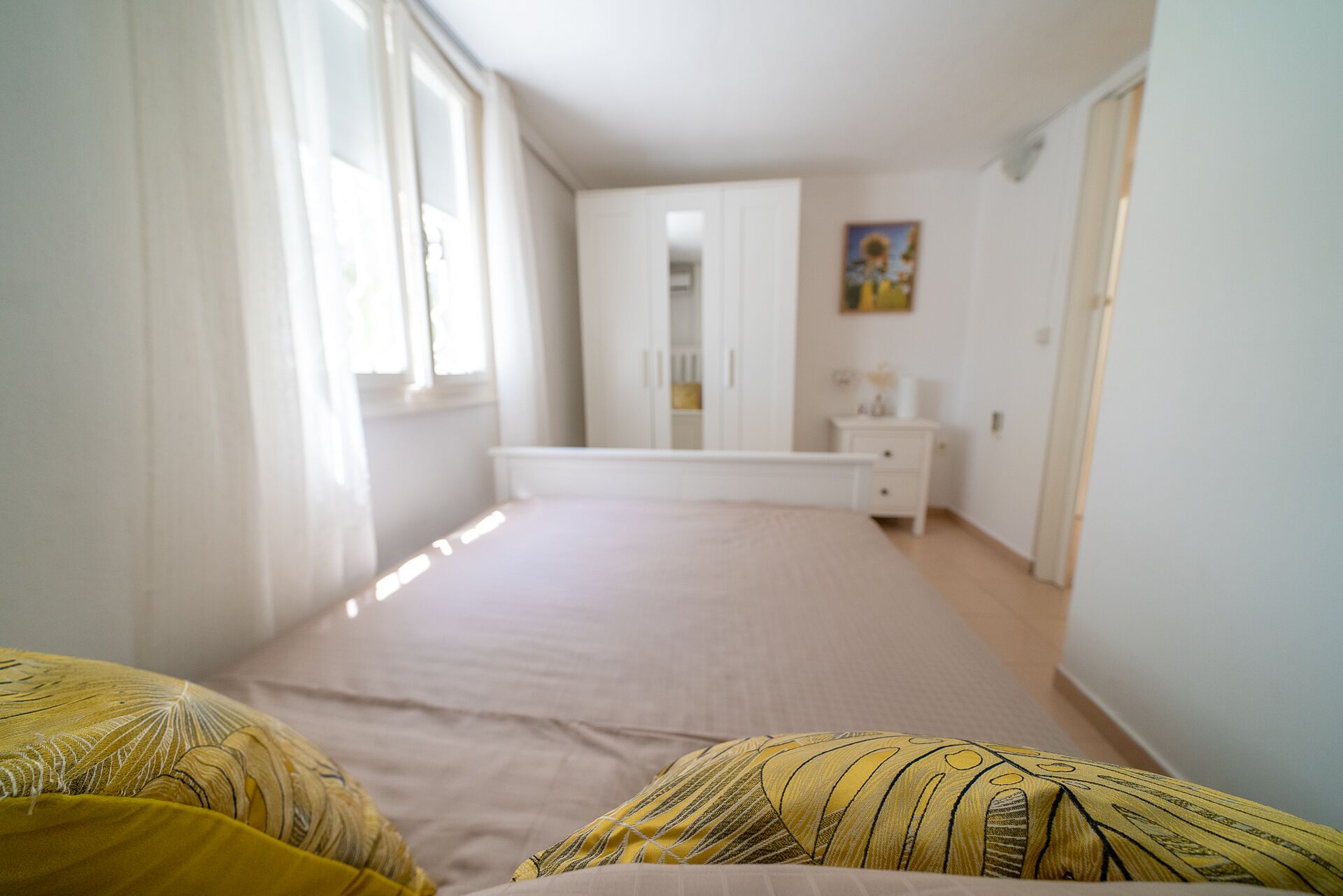 2 makuuhuonetta, silitysrauta/-lauta, Wi-Fi, vuodevaatteet