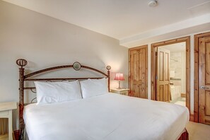 Condo, 1 Bedroom | 1 bedroom, free WiFi - 1BR Plus Den, Heart of Beaver Creek Village 1 Bedroom Condo by RedAwning (Avon)