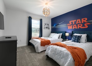 4 bedrooms, iron/ironing board, WiFi, bed sheets - Last Minute Disney Getaway! Private Pool & Themed Bedrooms. Book Now! #70101 (Orlando)