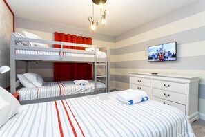 4 quartos, ferros/tábuas de passar roupa, Wi-Fi, roupa de cama