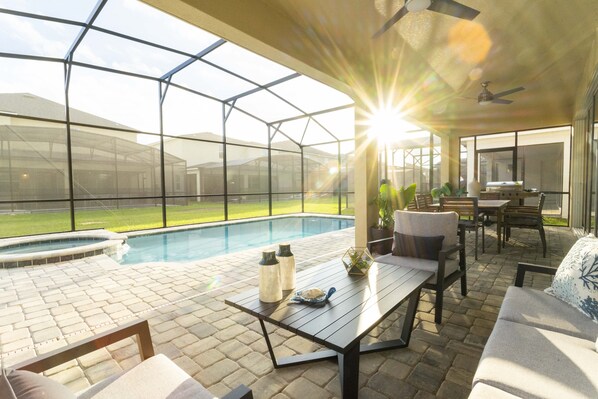 A heated pool - Last Minute Disney! Private Pool, Hot Tub, Game Room & Themed Bedrooms. Book Now! #90507 (Orlando)