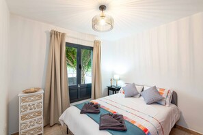 4 chambres, Wi-Fi gratuit, draps fournis