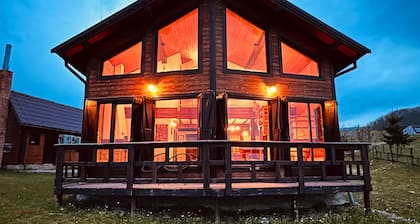 Sirnea Chalet, spectacular cabin in Piatra Craiului National Park