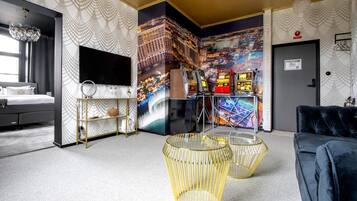 Exclusive Suite | Premium bedding, minibar, blackout drapes, iron/ironing board
