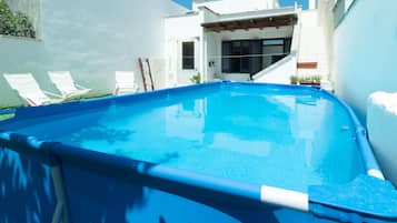 Piscina stagionale all'aperto