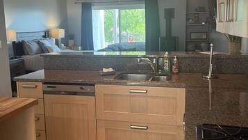 Fridge, microwave, cookware/dishes/utensils, paper towels