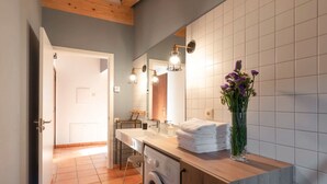 Interior - Can Morei - El Castell, Apart. 4 Personas, Terraza (Orpi)