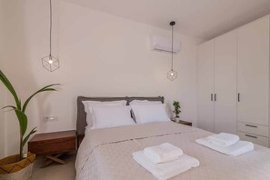 Basic Villa | 3 bedrooms, iron/ironing board, free WiFi - Spartia Villa (Zakynthos)