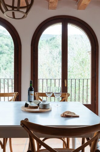 Can Morei - El Porxo, Gran Apartamento 4/5 Pers