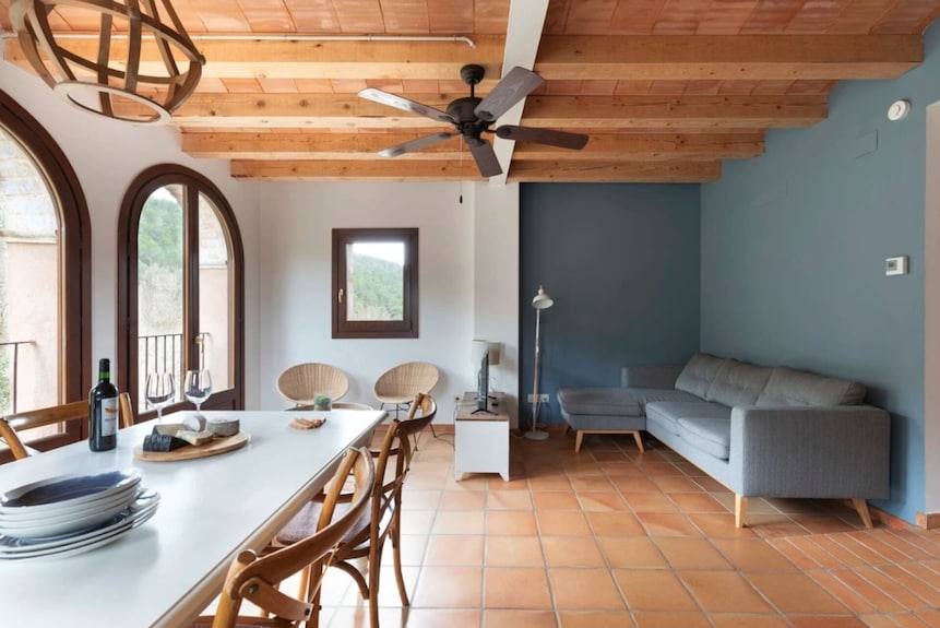 Can Morei - El Porxo, Gran Apartamento 4/5 Pers. - Igualada
