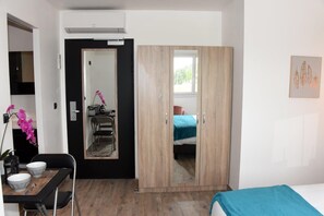 Premium bedding, free WiFi, bed sheets