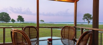 Lakefront Home in Lake Wales, FL – Private Dock, Fishing & Close to Attractions!