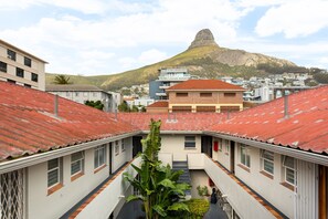 Grand-Apartment | Blick auf die Berge
