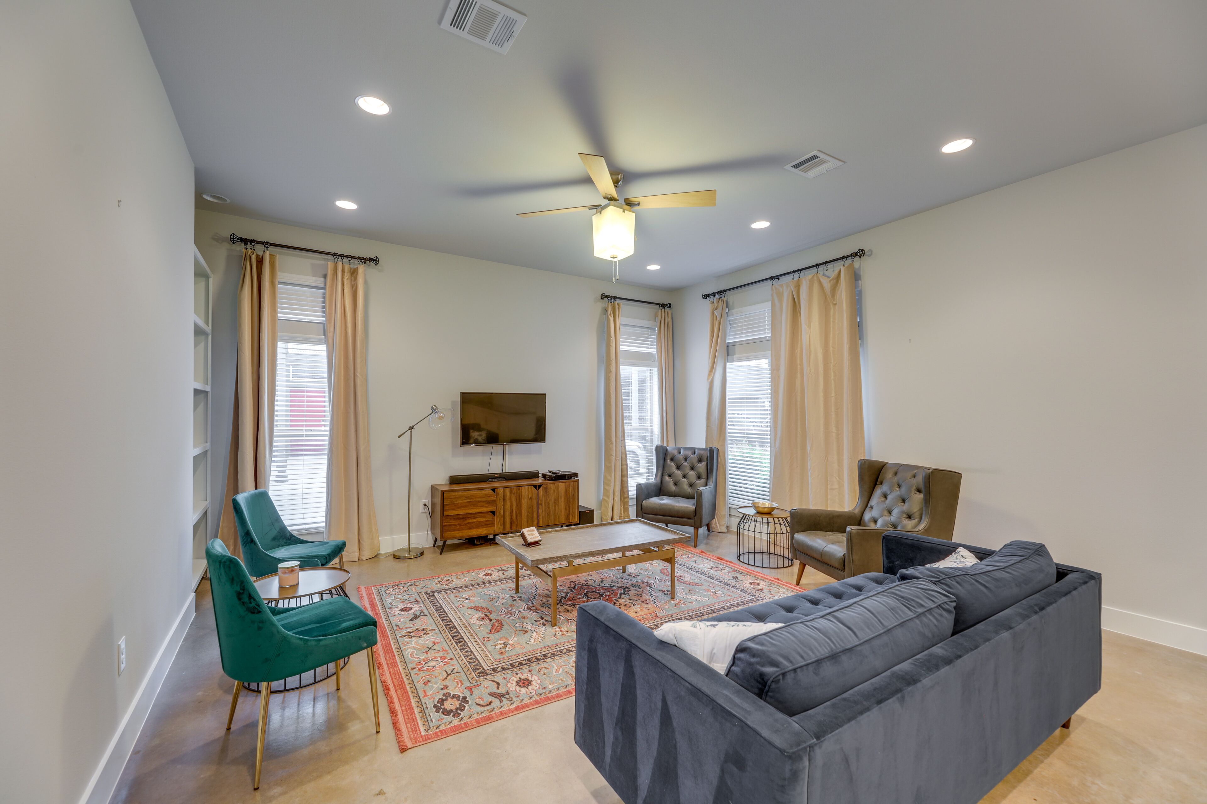 Chic Austin Vacation Rental Condo Near Downtown!