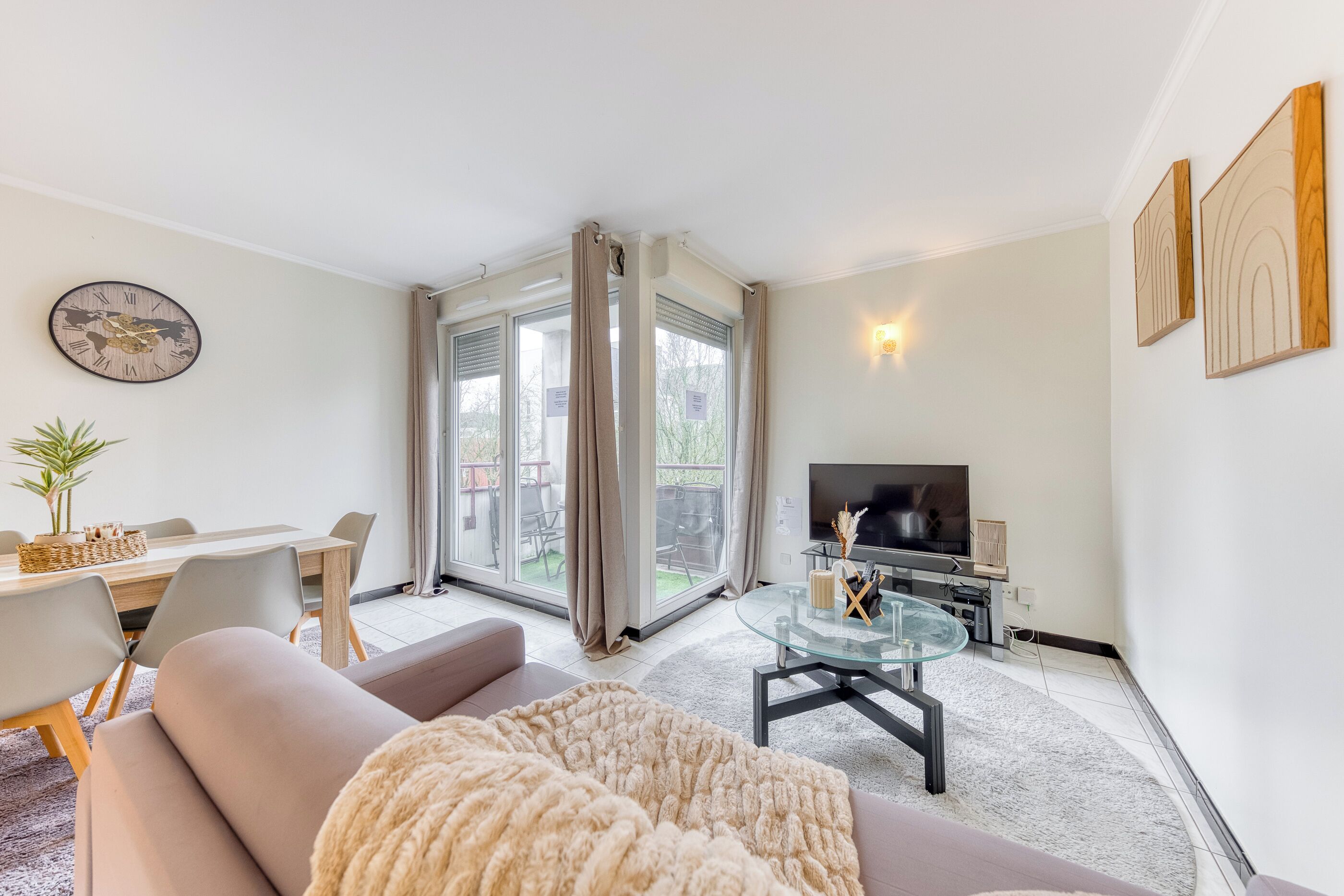 Televisión de pantalla plana 