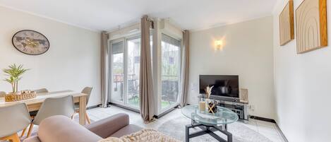 Televisión de pantalla plana