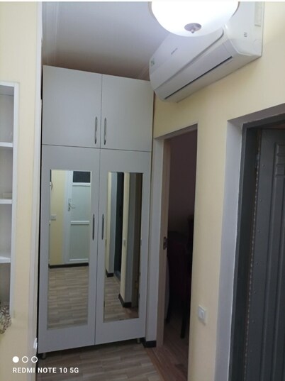Apartment in the Nakhchivan center
Квартира в центре Нахчывана
Nahcivan merkezde