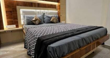 2 bhk apt- UGfloor,1st,2nd,3rd available for rent