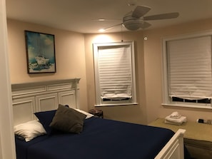 1 chambre, fer et planche à repasser, Wi-Fi, literie fournie