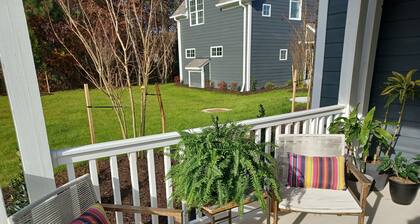 Private apartment close to all major Hampton Roads attractions.