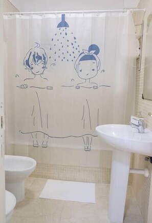 Kylpyamme, hiustenkuivaaja