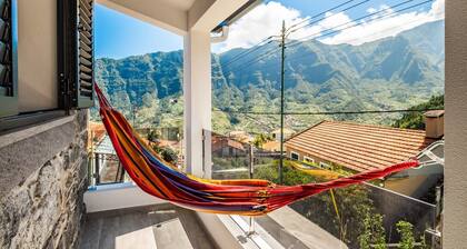 Basalt House B by Madeira Sun Travel