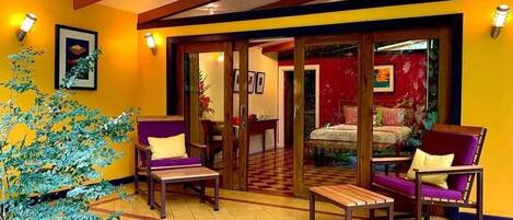 Romantic Room | 1 bedroom, Egyptian cotton sheets, premium bedding