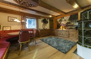 Interior - 6 Bedroom Private vacation home in Tirol (Tirol)