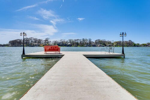 New Braunfels Vacation Rental on Lake Dunlap!