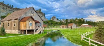 Sweetgrass Cottage