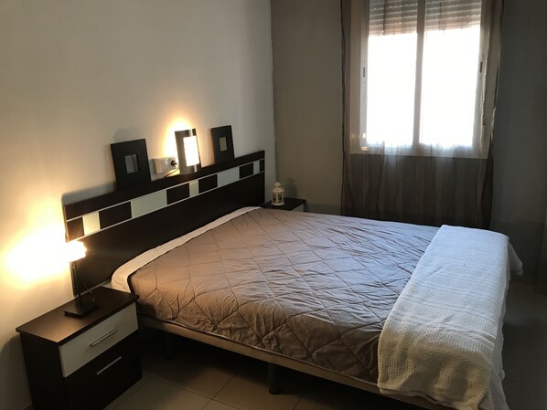 3 bedrooms, in-room safe, individually decorated, individually furnished