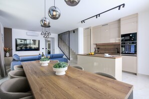 4 عدّة غرف نوم