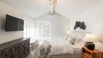 1 quarto, Wi-Fi de cortesia, roupa de cama