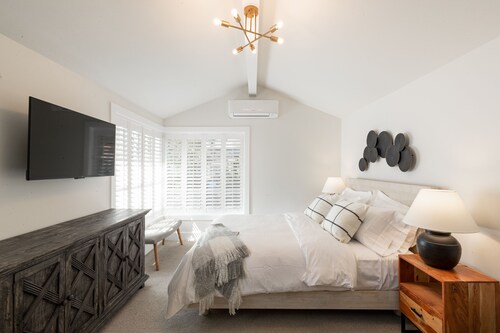 Studio Bella - Solvang, CA