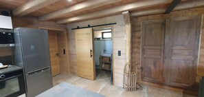 Interior - Ferme Auvergnate en Plein Cœur du Massif du Sancy (Besse-et-Saint-Anastaise)