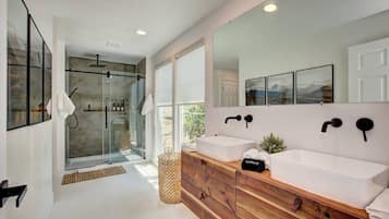 Hair dryer, towels