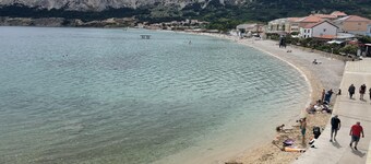 Dupini in Ba ka With 2 Bedrooms and 2 Bathrooms