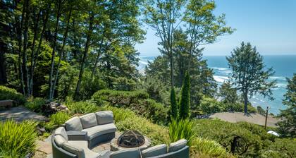 Maison De La Lune-Spectacular Oceanviews, dogs Ok , Firepit, Fenced yard