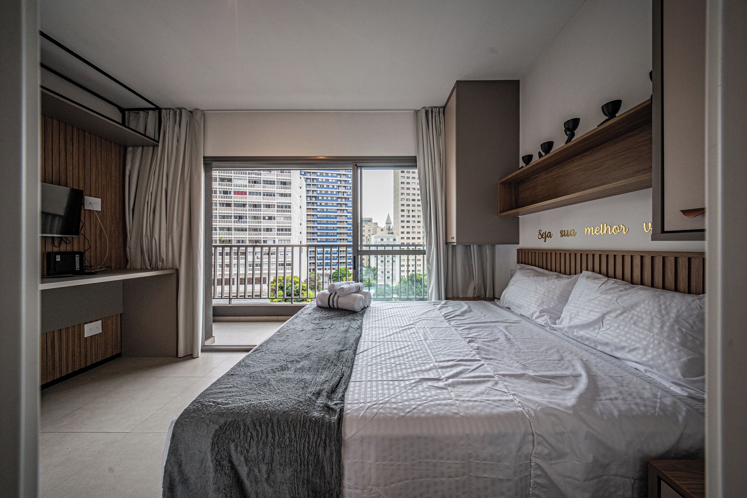 Basic Apartment | Egyptian cotton sheets, premium bedding, memory foam beds, desk