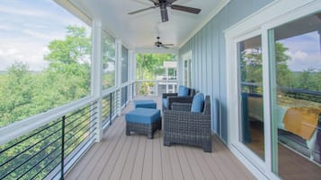 House, Multiple Beds, Kitchen | Property grounds