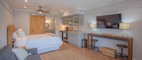 1 bedroom, individually decorated, individually furnished, free WiFi