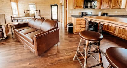 The Elk Cabin - Hidden Acres Cabins