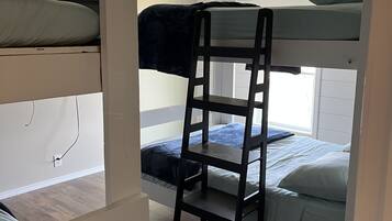 4 slaapkamers, wifi, beddengoed