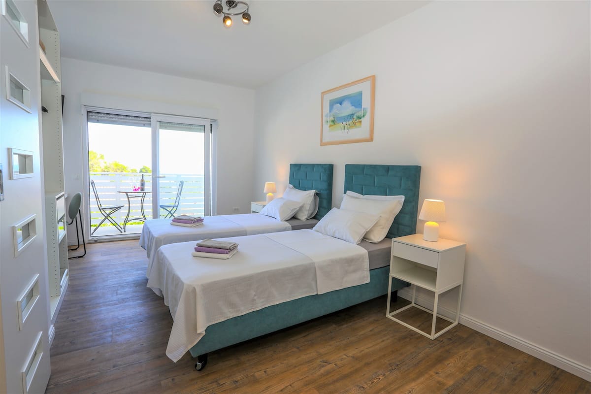 Deluxe Double or Twin Room, Sea View
