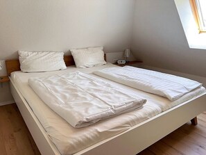 2 quartos, Wi-Fi de cortesia, roupa de cama